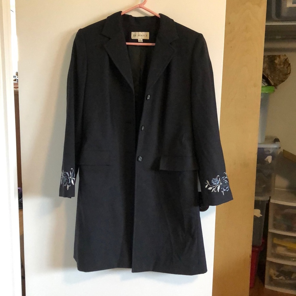 Women’s size 8 long dress blazer